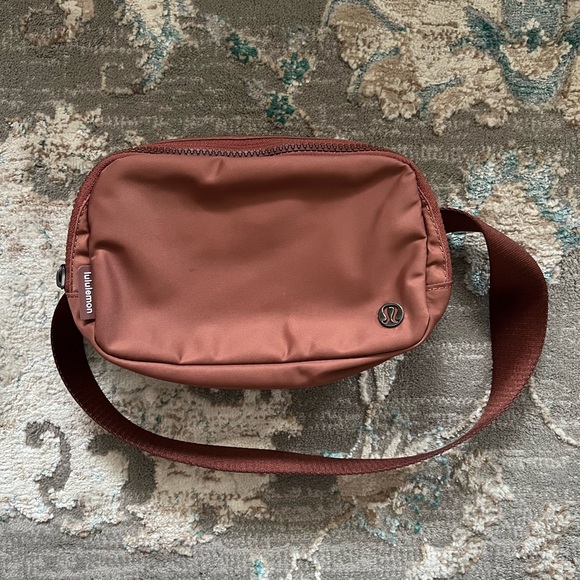 lululemon athletica Handbags - Lululemon Everywhere Belt Bag 1L - Ancient Copper